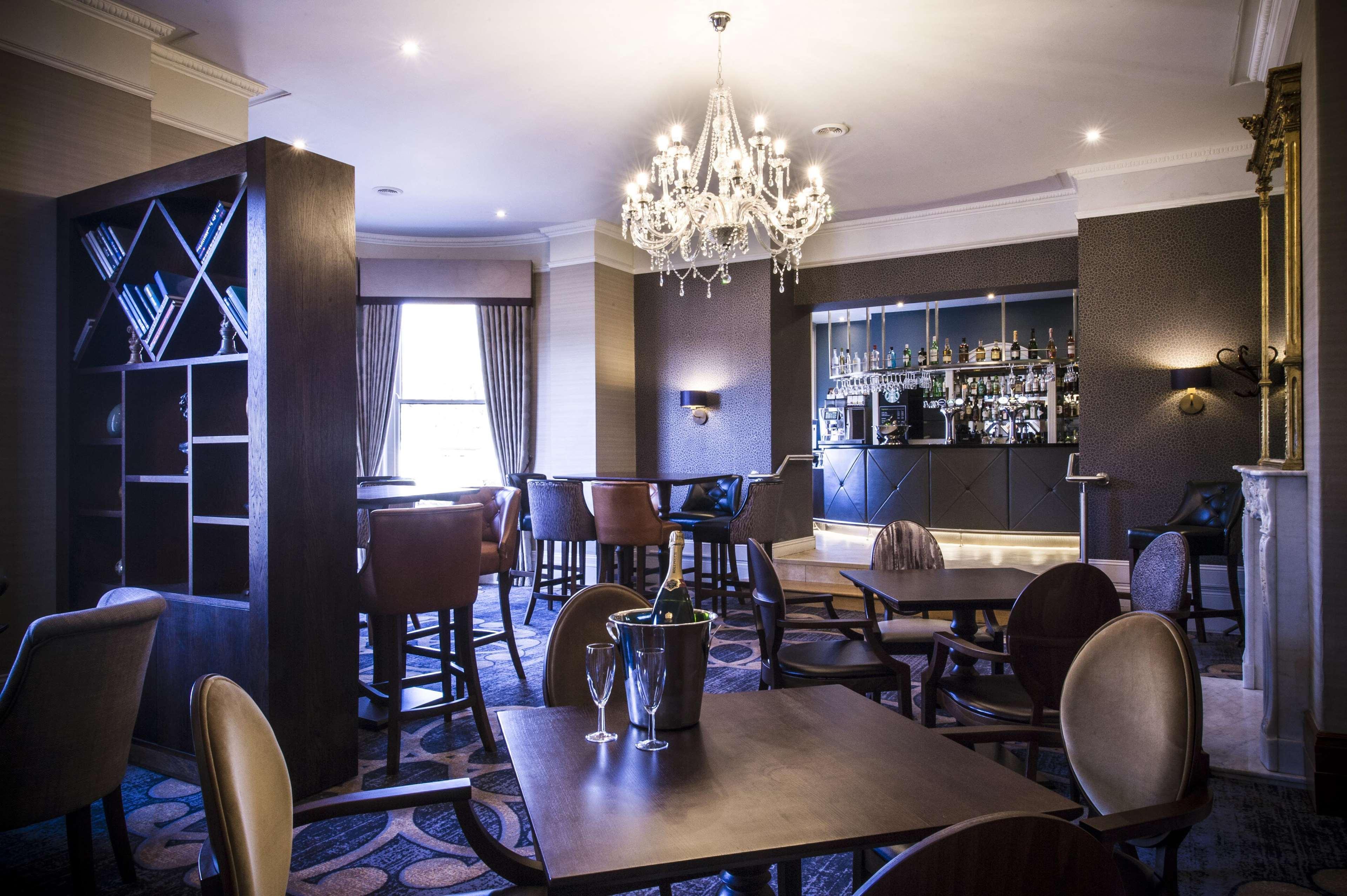 Doubletree By Hilton Cheltenham-Cotswolds Exterior foto