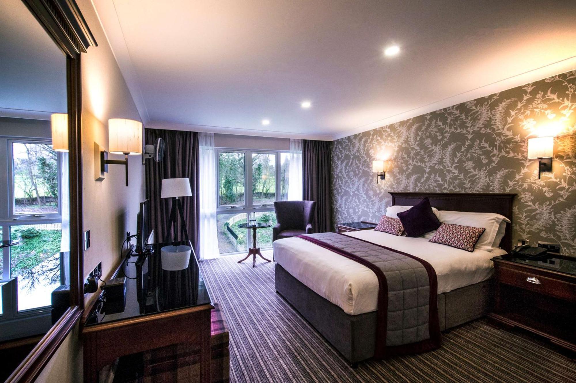Doubletree By Hilton Cheltenham-Cotswolds Exterior foto