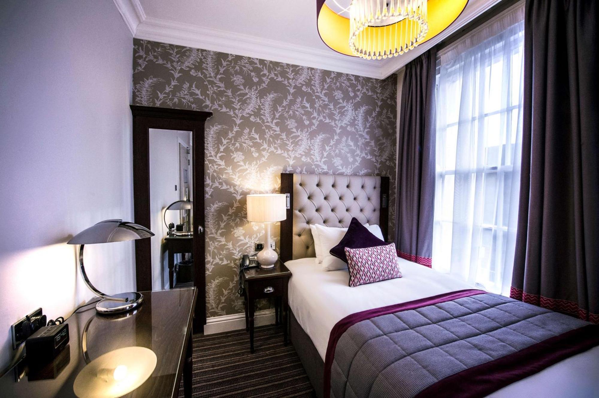 Doubletree By Hilton Cheltenham-Cotswolds Exterior foto