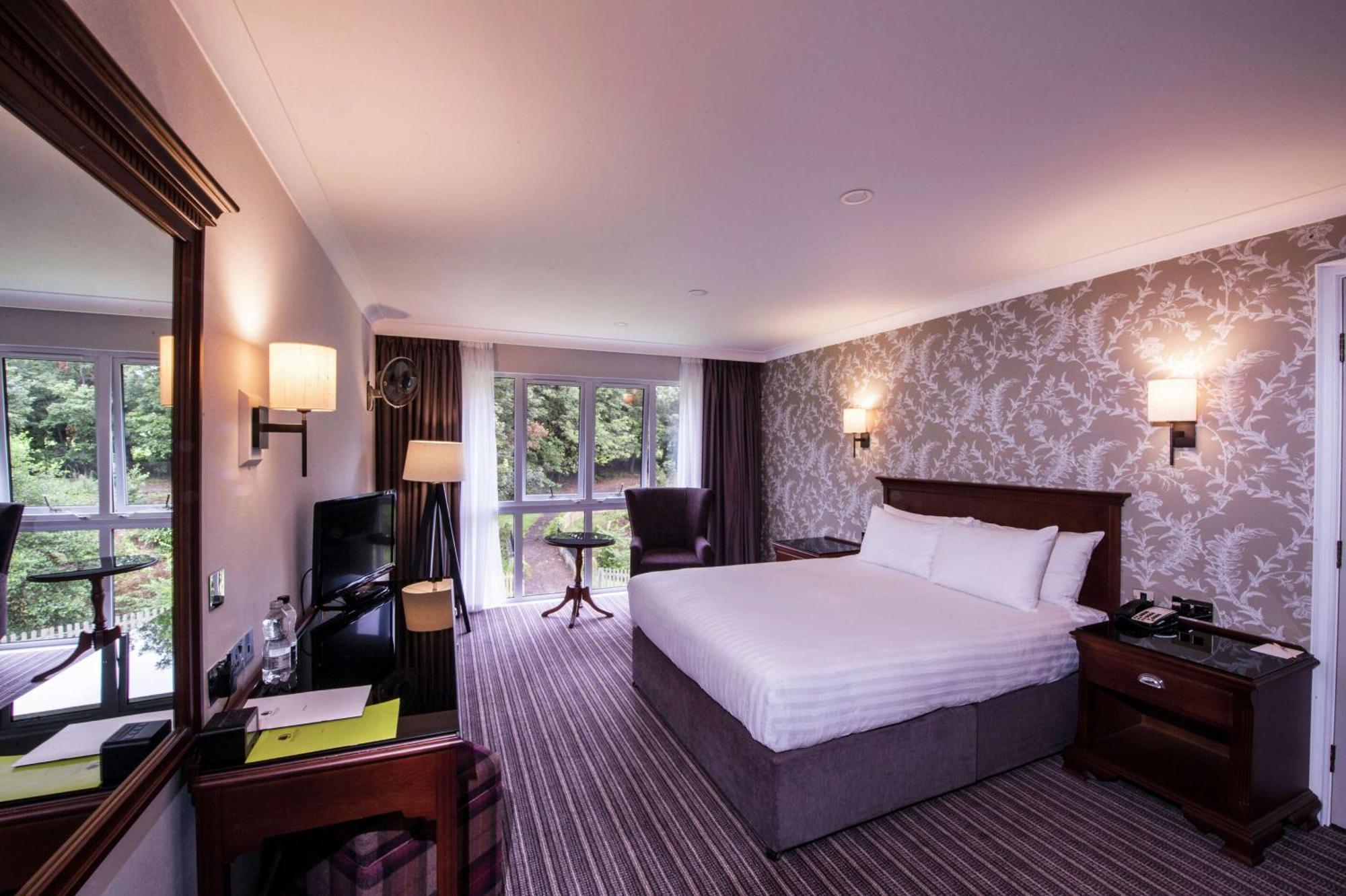 Doubletree By Hilton Cheltenham-Cotswolds Exterior foto
